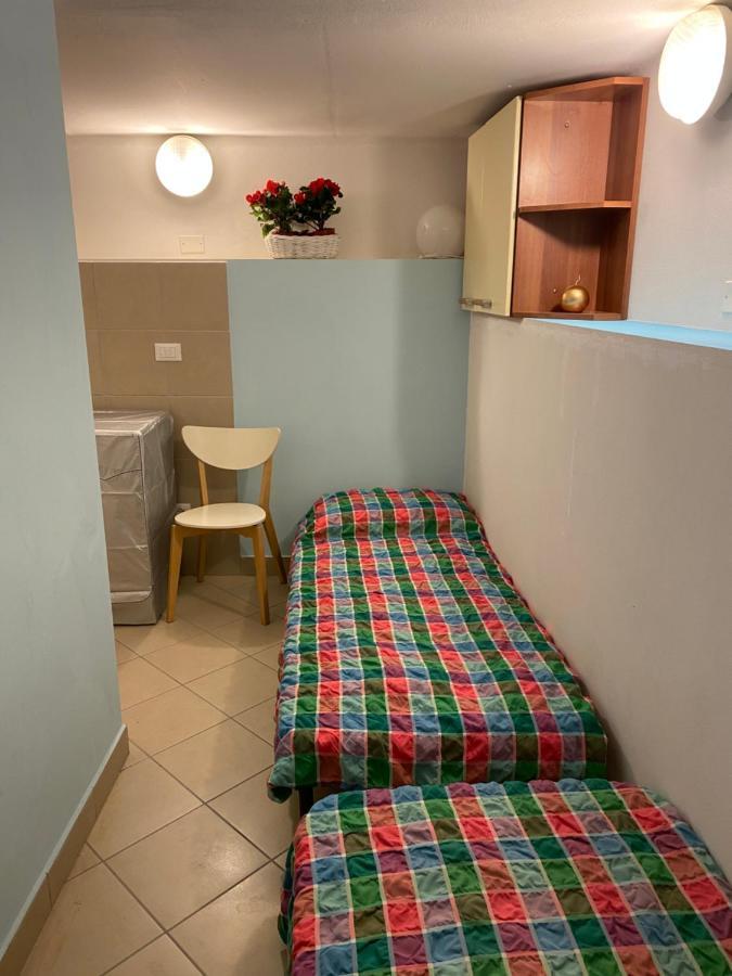 Casa Vacanze Gardiolina Сан Феличе дел Бенако Екстериор снимка