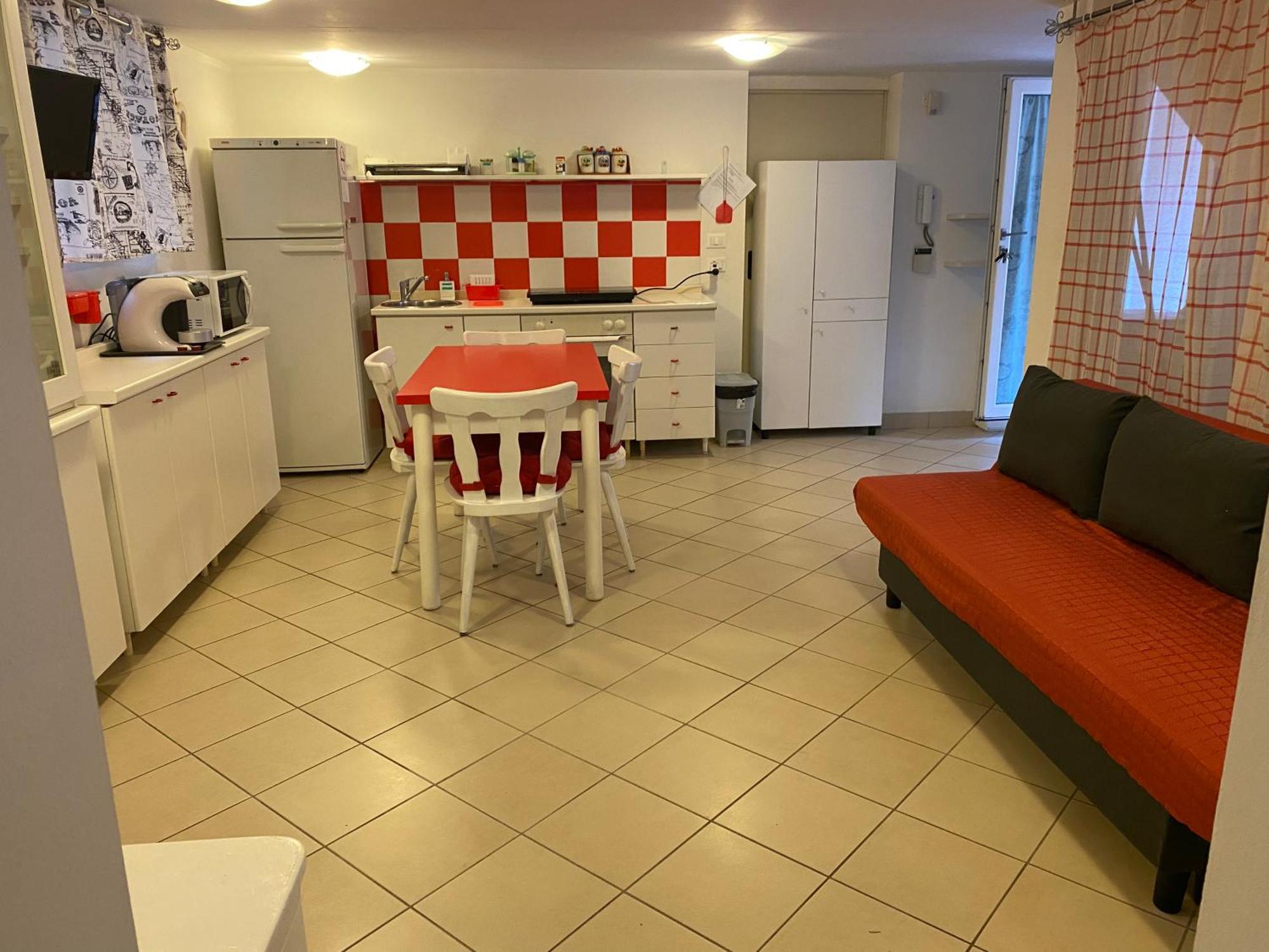 Casa Vacanze Gardiolina Сан Феличе дел Бенако Екстериор снимка